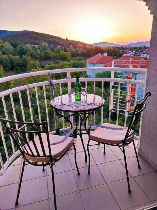 Sky Apartman Soko Banja Luaran gambar