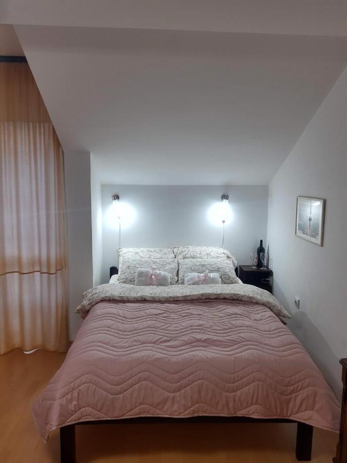 Sky Apartman Soko Banja Luaran gambar